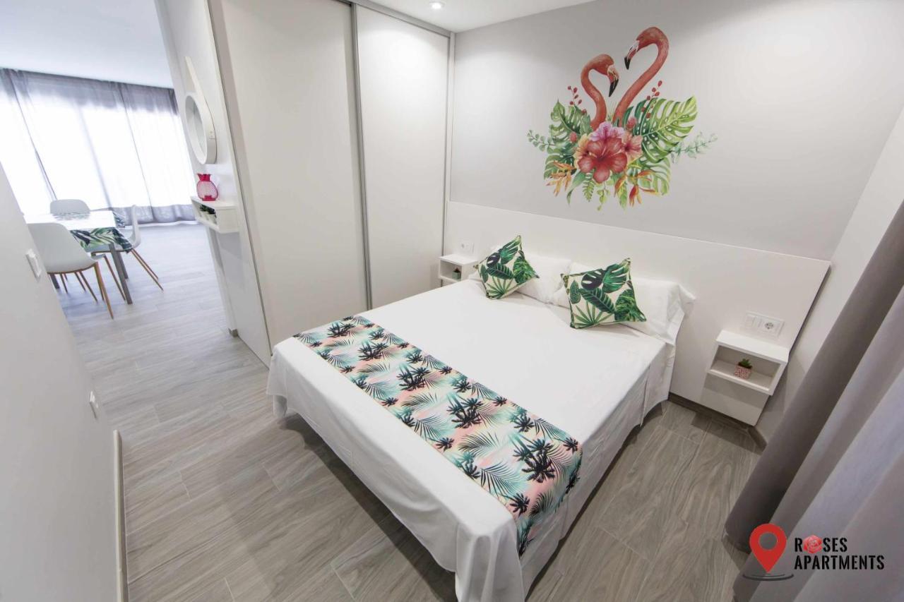 Roses Apartments Tropical Loft Vista Mar Lateral Екстер'єр фото